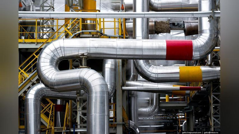 Изрображение 'В ДЖИЗАКСКОЙ ОБЛАСТИ ЗАЙМУТСЯ НЕФТЕПЕРЕРАБОТКОЙ'