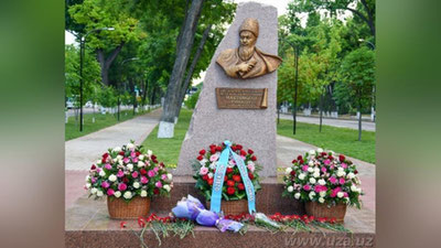 Изрображение 'В ТАШКЕНТЕ СОСТОЯЛОСЬ ОТКРЫТИЕ УЛИЦЫ И ПАМЯТНИКА МАХТУМКУЛИ'