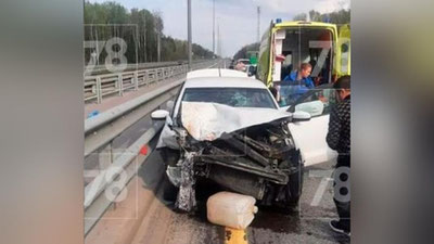 Изрображение 'Четверо узбекистанцев пострадали в ДТП в Ленинградской области'