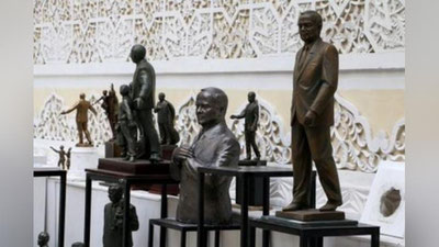 Изрображение 'НАЗВАНЫ ПОБЕДИТЕЛИ КОНКУРСА НА ПРОЕКТ ПАМЯТНИКА ПЕРВОМУ ПРЕЗИДЕНТУ'