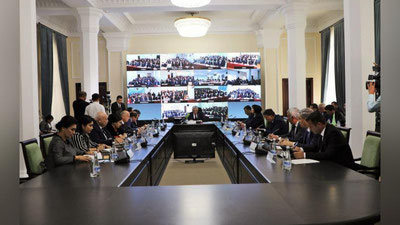 Изрображение 'Все пять политических партий Узбекистана допущены к выборам'