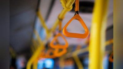 Изрображение 'Хокимият: Ограничения не влияют на работу автотранспорта предприятий и организаций'