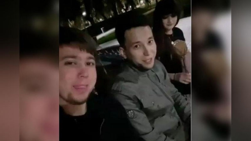 Изрображение '"Скучно в карантине": трое молодых людей "довеселились" до ареста на 15 суток (видео)'