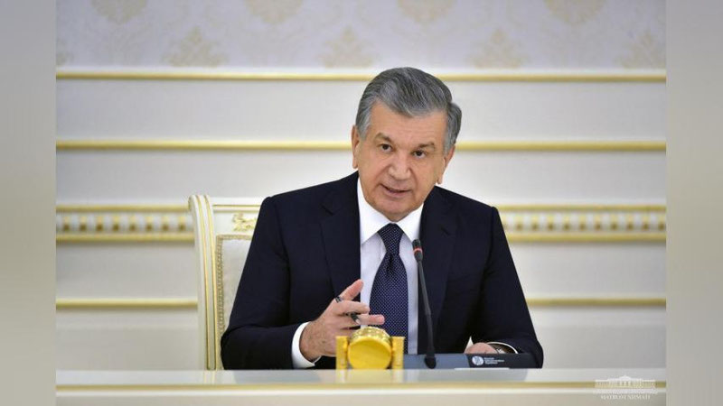 'Президент: Тадбиркорлар карантинда санитария ва ёнғин хавфсизлиги идоралари томонидан тушунарсиз ва бир-бирига зид талабларга дуч келмоқда'ning rasmi