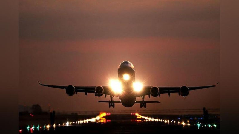'Rossiya yana to`rt davlat bilan aviaqatnovlarni tiklamoqda'ning rasmi