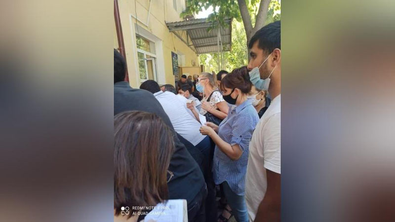 Изрображение 'Потребителей во избежании очередей попросили оплачивать за свет онлайн и вовремя'
