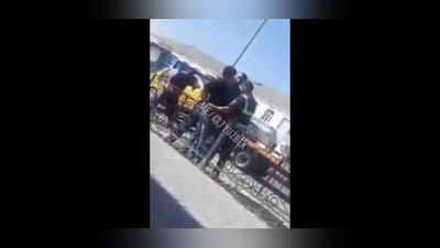 'Qashqadaryoda IIB xodimlari fuqaroni nega majburlab mashinaga chiqarishayotganiga izoh berildi (video)'ning rasmi