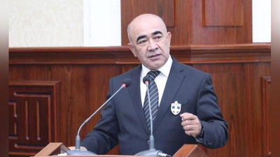 '"Bu yilgi test natijalarini ko`rib..." Zoyir Mirzaev qashqadaryolik ustozlarga tabrik, ota-onalarga esa murojaat yo`lladi'ning rasmi