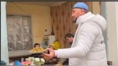 'Sardor Rahimxon bir likopcha uzumni 1000 AQSh dollariga sotib oldi(video)'ning rasmi