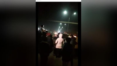 'Navbat Farg`onaga: gaz va "svet"siz qolgan aholi katta ko`chaga chiqdi'ning rasmi