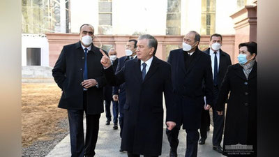 'Prezident Senatning yangi binosi qurilish ishlari bilan tanishdi'ning rasmi