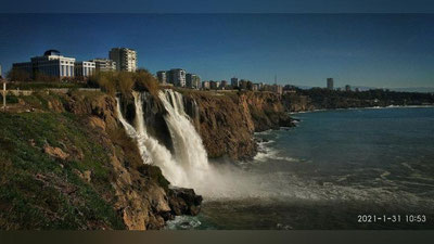 'Дуден шаршараси — Анталияда сайёҳлар энг кўп ташриф буюрадиган маскан'ning rasmi