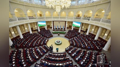 '«Hukumat soati» to`g`ridan-to`g`ri efirga uzatiladi'ning rasmi