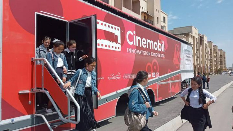 '“Kinokarvon” Zomin tumaniga safar qildi'ning rasmi