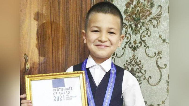 'Qashqadaryoda 1-sinf o`quvchisi xalqaro olimpiada sovrindori bo`ldi'ning rasmi