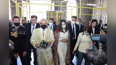 'Venesiyada namoyish etilgan o`zbek mahallalariga bag`ishlangan ko`rgazma ishtirokchilarda katta qiziqish uyg`otdi – Saida Mirziyoeva'ning rasmi