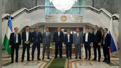 'O`zbekiston adliya vaziri Rossiyadagi o`zbekistonlik yuristlarga huquqiy muammolarni birgalikda hal etish taklifini bildirdi'ning rasmi