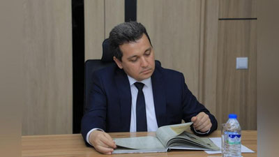 'Xalqaro avtomobilsiz kun: xalq ta`limi vaziri bugun ishga 8,5 kilometr piyoda yo`l bosib keldi'ning rasmi