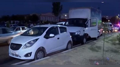 'Toshkentda 5 ta avtomobil ishtirokida YTH sodir bo`ldi'ning rasmi