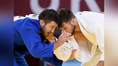 'Tokio-2020: Boltaboev yutqazdi, ammo bronza medali uchun kurashish imkoniyatini saqlab qoldi'ning rasmi