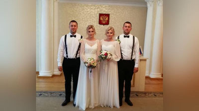 Изрображение 'В Подмосковье две пары близнецов одновременно сыграли свадьбу'