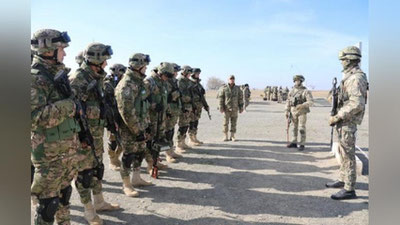 'O`zbekiston—Qozog`iston harbiylari hamkorlikda o`quv mashg`ulotlari o`tkazishmoqda'ning rasmi