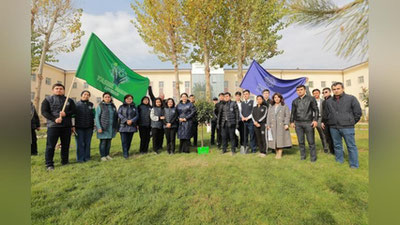 '“Мурувват” уйи ҳовлисига  4 баробар кўп кислород ишлаб чиқарувчи дарахлар экилди'ning rasmi