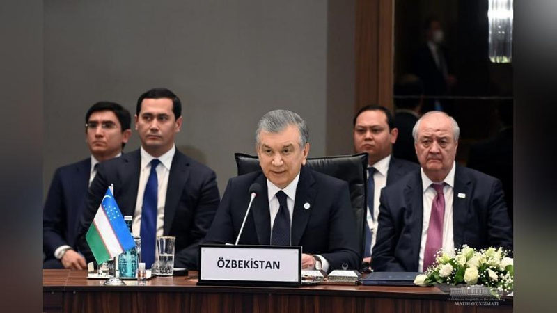 'Президент Туркий давлатлар ташкилотининг биринчи саммитини келгуси йил Ўзбекистонда ўтказишни таклиф қилди'ning rasmi