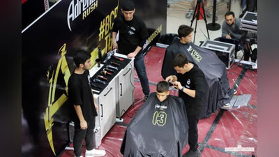 Изрображение 'Ташкентский парикмахер намерен установить рекорд Гиннесса (фото)'