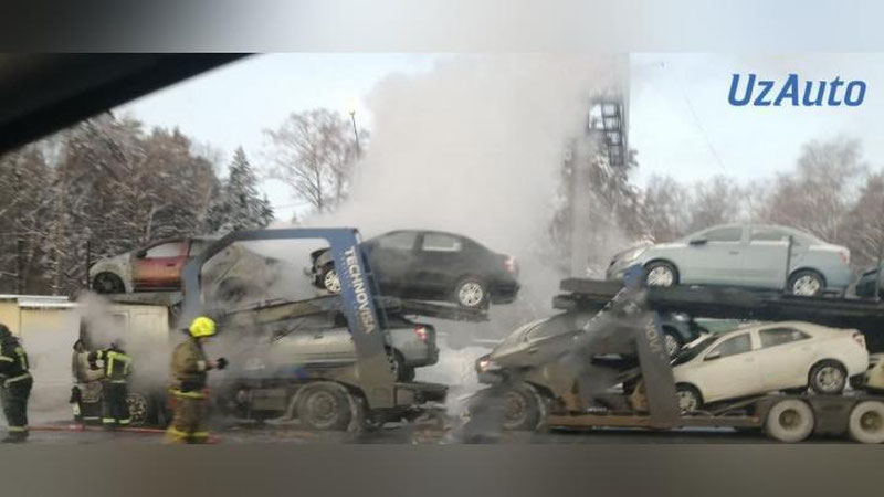 'Россияда "UzAutoMotors" машиналари ёниб кетди (видео)'ning rasmi