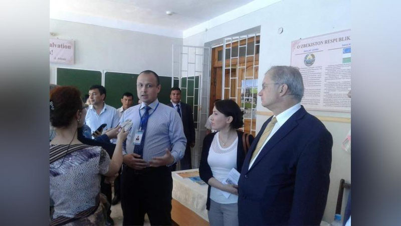 '"Birinchi o`rinda ta`lim tizimining hamma bo`g`imlariga kirib ketgan korrupsiyani hech bo`lmasa kamaytirish kerak"'ning rasmi