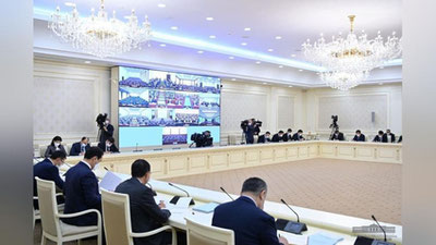 'Президентнинг божхона масаласига бағишланган йиғилиши бошланди'ning rasmi