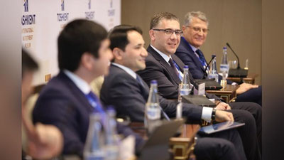 'Тошкент халқаро инвестиция форумининг иккинчи кунида “Электроника ва электротехника: келажакка назар” мавзусидаги панел мунозараси бўлиб ўтди'ning rasmi