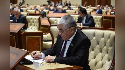 Изрображение 'В Сенате Олий Мажлиса раскритиковали недостатки в законотворческой деятельности'