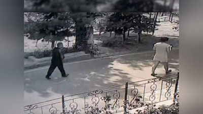 'Тошкентда эркак 17 яшар қизга тегажонлик қилишга уринди (видео)'ning rasmi