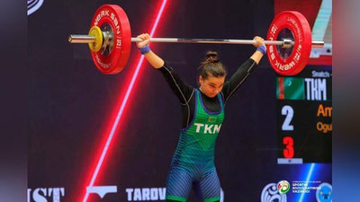 'O`zbekiston og`ir atletikachilari  3 ta medalni qo`lga kiritishdi'ning rasmi