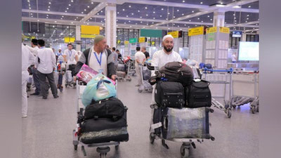 'O`zbekistonlik hojilarning so`nggi guruhi Toshkentga etib keldi'ning rasmi