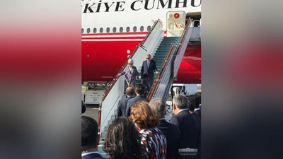 'Turkiya Prezidenti Erdog`an rafiqasi bilan Samarqandga etib keldi'ning rasmi