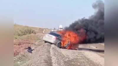 'Qashqadaryoda ikkita bir-biriga to`qnashgan "Lacetti"idan biri yonib ketdi(video)'ning rasmi