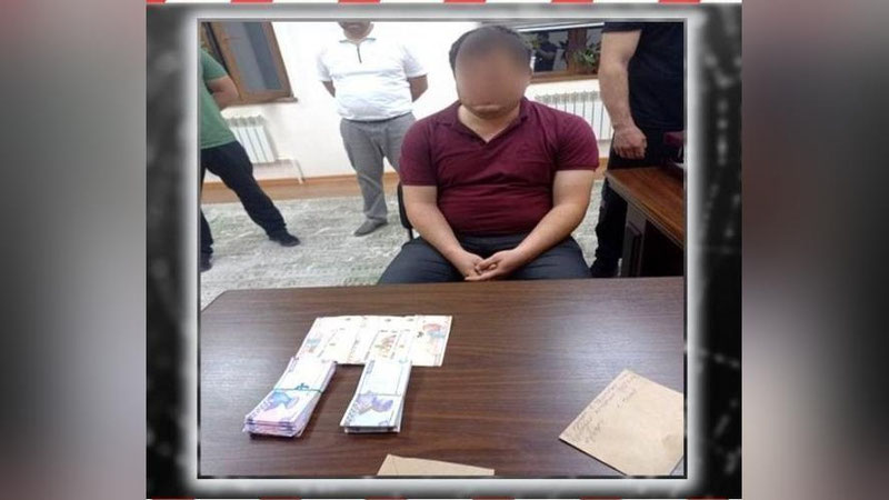 'Navoiyda Ekologiya va atrof-muhitni muhofaza qilish bo`limi boshlig`i 10 mln so`m pora bilan ushlandi'ning rasmi