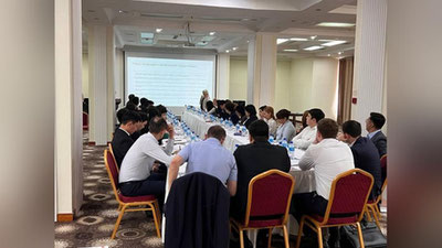 'Latviya delegasiyasi bilan ma`muriy salohiyat va inson resurslarini boshqarishga yo`naltirilgan seminar tashkil etildi'ning rasmi