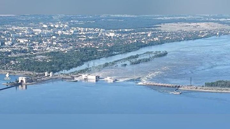 Изрображение 'Атака на Каховскую ГЭС в Херсонской области: населенным пунктам грозит затопление'