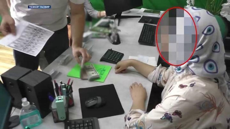 'Farg`onada “Haj” ziyoratiga jo`natishni va`da qilgan turistik firma xodimi qo`lga olindi (video)'ning rasmi