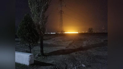 Изрображение 'Жители Ахангаранского района приняли яркий свет от теплиц за зарево пожара'