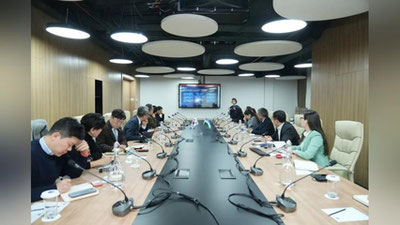 'O`zbekistonda maxsus IT universitet tashkil etilishi mumkin'ning rasmi