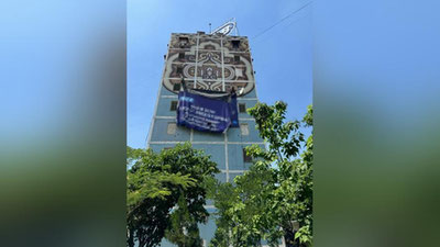 Изрображение 'Все жилые многоэтажки с мозаикой в Ташкенте очищены от рекламных баннеров'