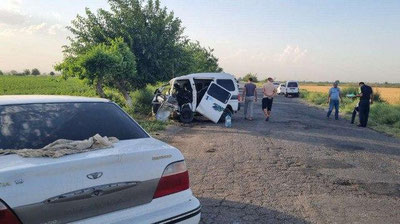 Изрображение 'В лобовом столкновении в Джизакской области серьезно пострадал водитель "Дамаса"'