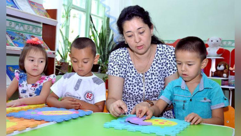 Изрображение 'КАКУЮ ЗАРПЛАТУ ТЕПЕРЬ БУДУТ ПОЛУЧАТЬ РАБОТНИКИ ДЕТСКИХ САДОВ?'