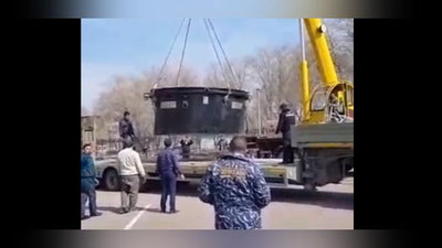 Изрображение 'В НАМАНГАН ПРИВЕЗЛИ МЕГА-КАЗАН ДЛЯ РЕКОРДНОГО СУМАЛЯКА (ВИДЕО)'