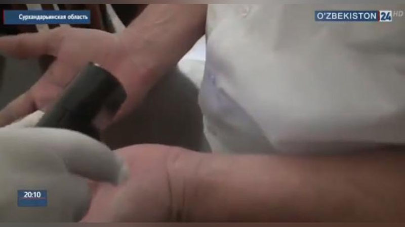 Изрображение 'В Сурхандарье задержан сотрудник вуза, обещавший помочь поступить (видео)'